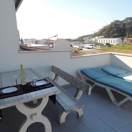 Casa Da Praia Das Paredes-Nazare Senhora da Vitoria Eksteriør billede