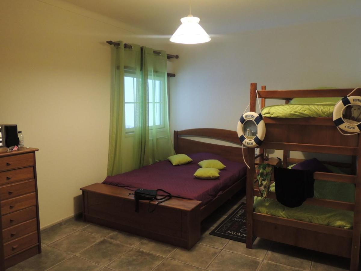 Casa Da Praia Das Paredes-Nazare Senhora da Vitoria Eksteriør billede
